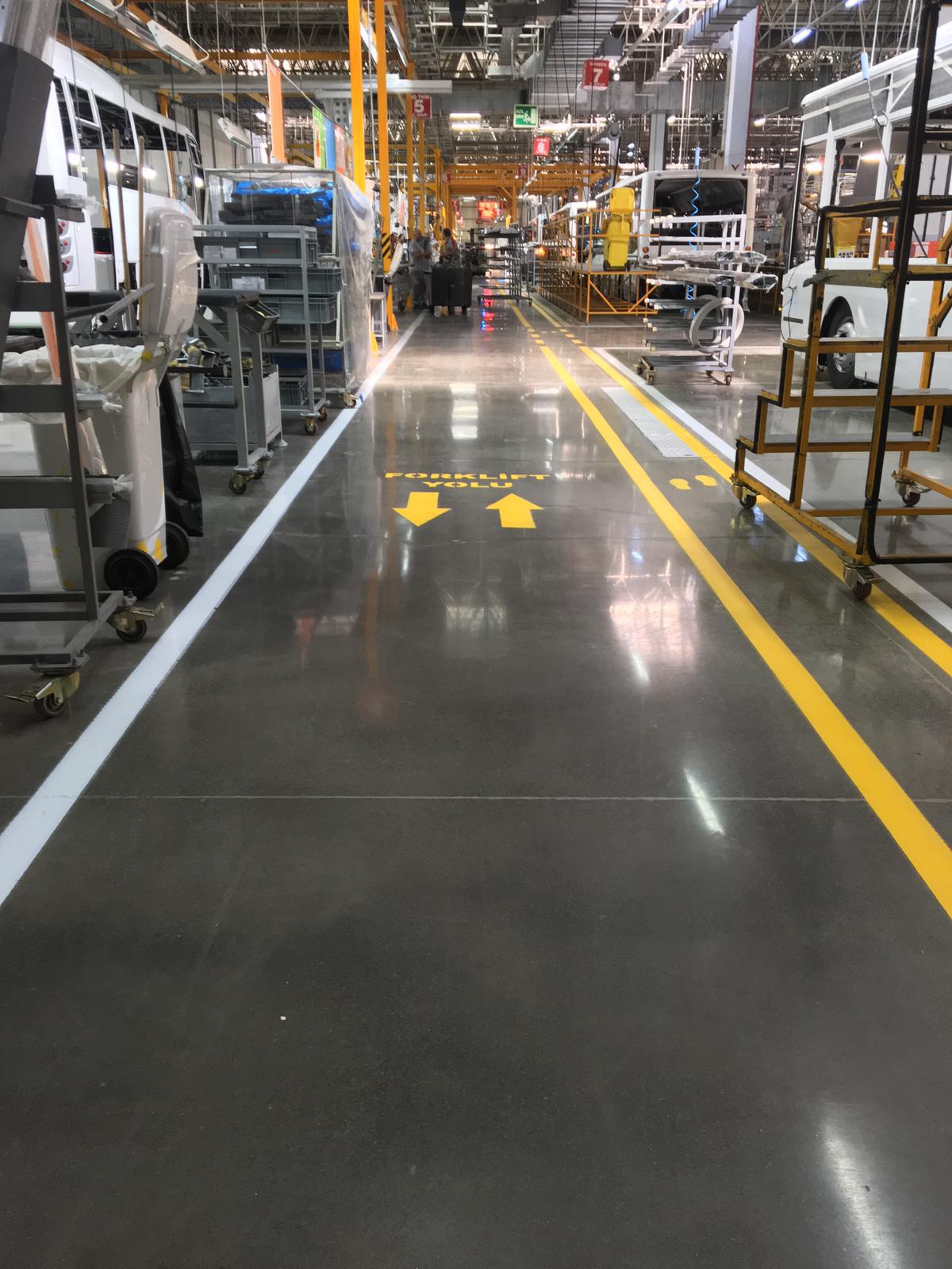 Parlak beton zemin detay